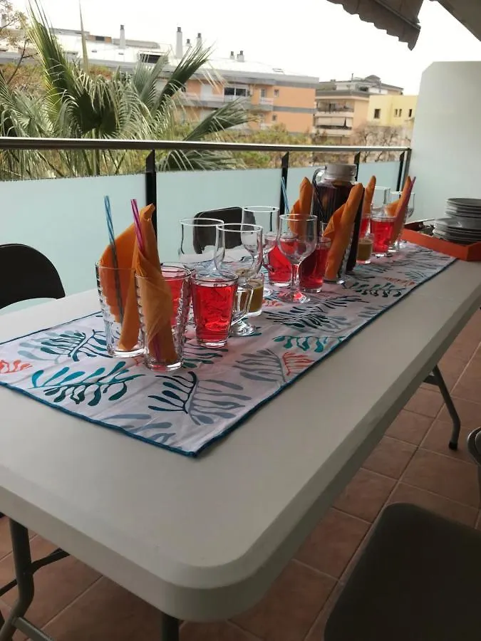 X&La Ohana Salou Apartment