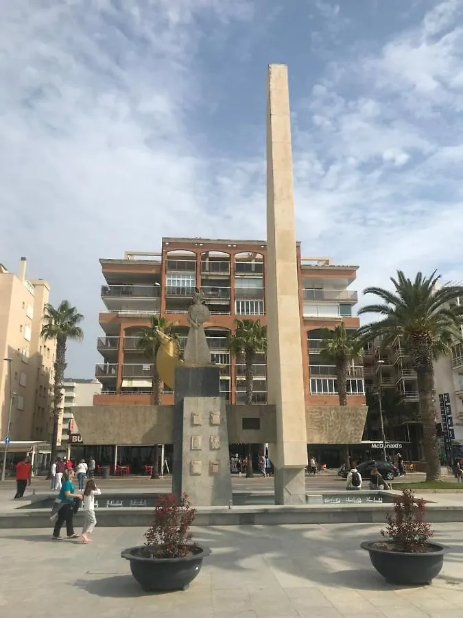 Apartment X&La Ohana Salou Spain